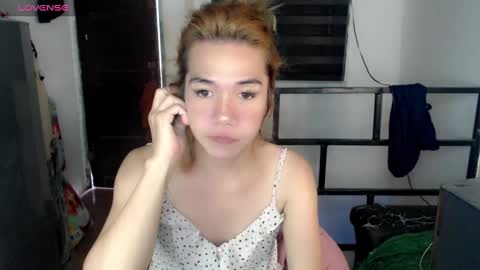 Snapshot of foxyinnocentstar chatting on 01-26-25, 08:36 jenny online show from 01-26-25, 08:36