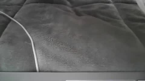 foxylady000 online show from 12-17-25, 01:44