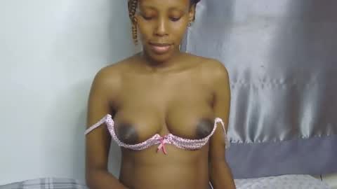 foxypennyy online show from 10-28-25, 09:06