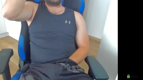 Snapshot of fr_gamer chatting on 02-27-25, 01:49 FR Sporty Gamer online show from 02-27-25, 01:49