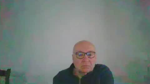 Snapshot of fra94 chatting on 12-31-24, 01:41 fra94 online show from 12-31-24, 01:41