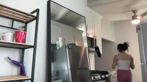 Angel online show from 10-10-25, 04:28