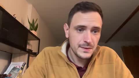 Snapshot of fraisetagada359 chatting on 10-31-25, 08:37 fraisetagada359 online show from 10-31-25, 08:37