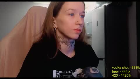 fran_bow online show from 10-10-25, 08:13