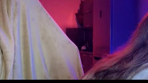 fran_bow online show from 12-23-25, 12:19