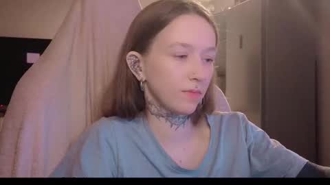 fran_bow online show from 02-05-26, 08:13