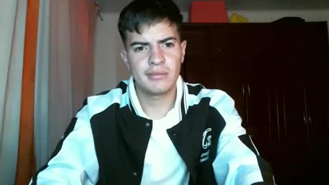 franccesco_699 online show from 12-18-24, 07:08