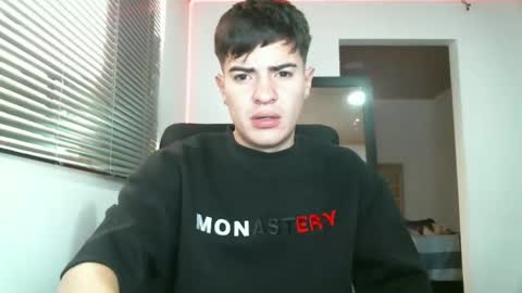 franccesco_699 online show from 12-25-24, 06:09