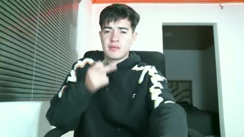franccesco_699 online show from 01-03-25, 01:48