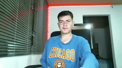 franccesco_699 online show from 02-15-25, 12:26