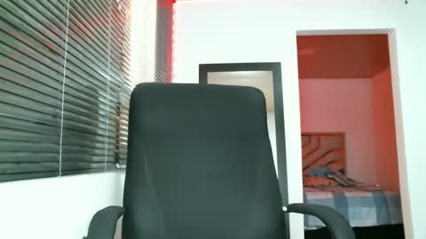 franccesco_699 online show from 02-18-25, 07:09
