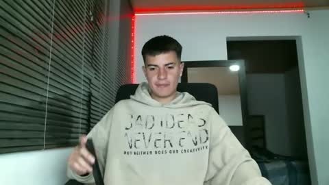 franccesco_699 online show from 02-19-25, 12:46