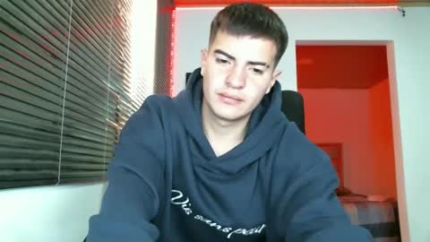 franccesco_699 online show from 02-19-25, 04:33
