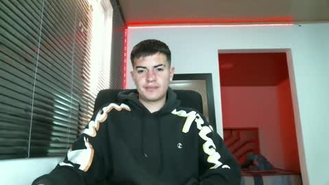 franccesco_699 online show from 02-25-25, 05:47