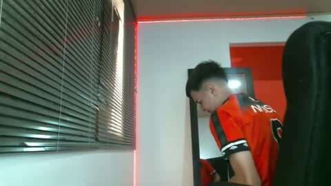 franccesco_699 online show from 03-07-25, 04:44
