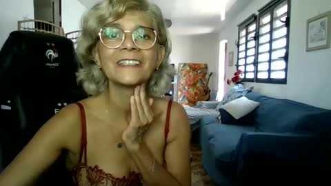 francelune online show from 01-07-25, 10:11