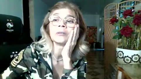 francelune online show from 09-11-25, 01:11