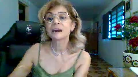 francelune online show from 09-18-25, 01:13