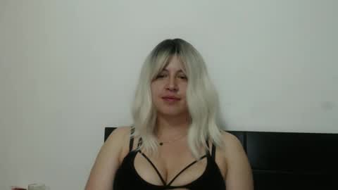 Francesca online show from 02-21-25, 01:33