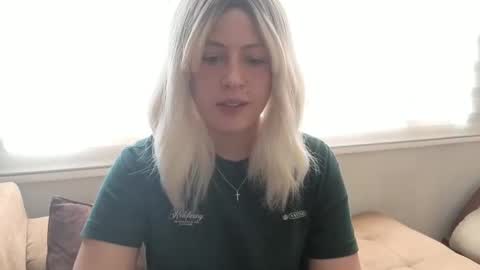 Francesca online show from 09-11-25, 05:46