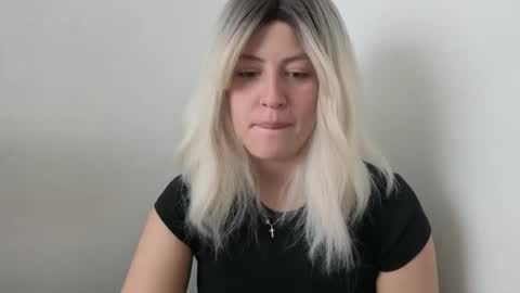 Francesca online show from 09-14-25, 09:03