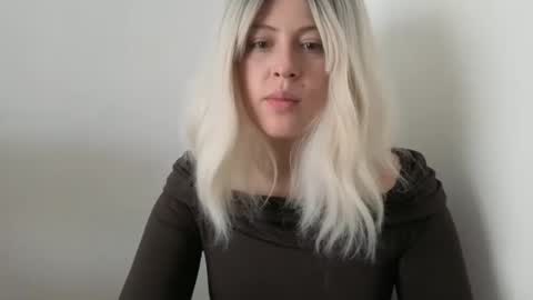 Francesca online show from 09-29-25, 07:40