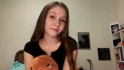 Snapshot of francinaporteus chatting on 10-18-25, 03:24 Francis online show from 10-18-25, 03:24