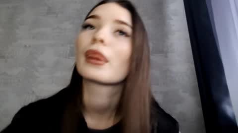 Lina online show from 01-16-26, 09:13