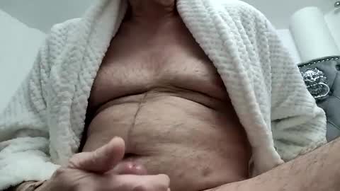 Snapshot of franciscomalin chatting on 01-26-25, 09:40 franciscomalin online show from 01-26-25, 09:40