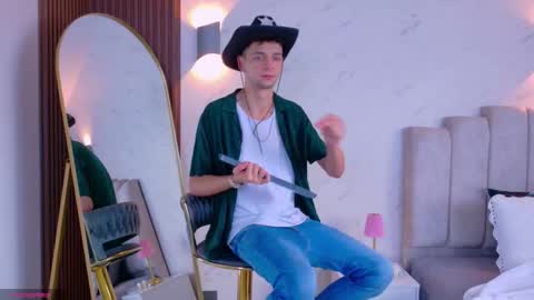 Franco online show from 11-17-25, 08:58