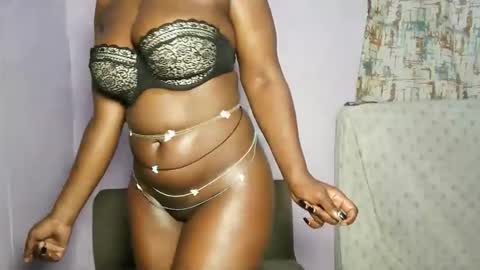 Snapshot of francy_123456 chatting on 02-10-26, 02:21 francy 123456 online show from 02-10-26, 02:21