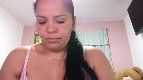 Snapshot of francy_froz chatting on 11-17-25, 03:01 francy froz online show from 11-17-25, 03:01