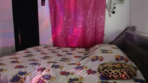 franfinee online show from 11-05-25, 02:33