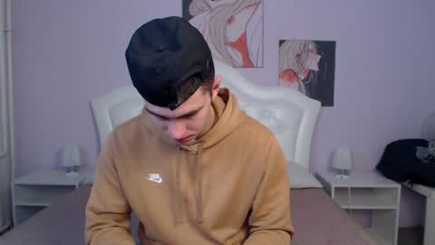 Frank online show from 12-06-24, 02:46