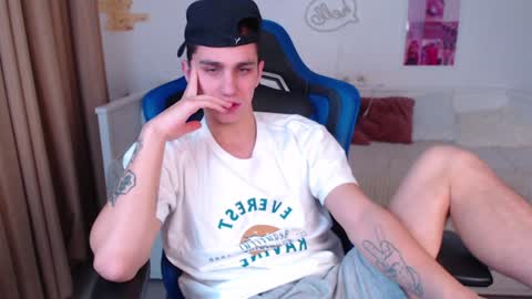 Frank online show from 12-08-24, 06:33