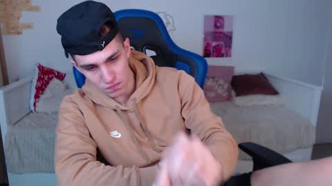 Frank online show from 12-29-24, 03:33