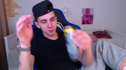 Frank online show from 01-07-25, 05:22