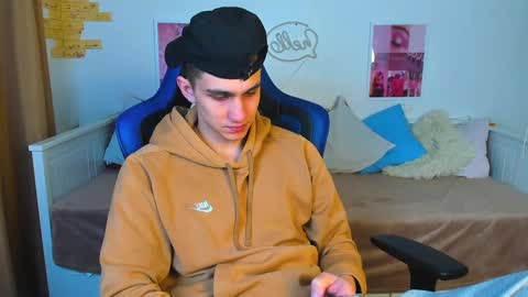 Frank online show from 02-17-25, 06:53