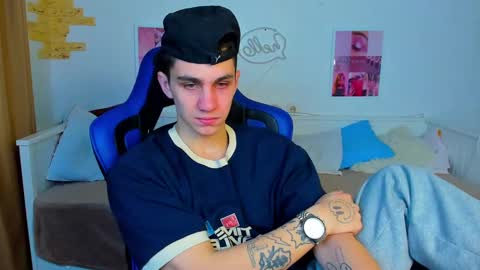 Frank online show from 02-27-25, 04:52