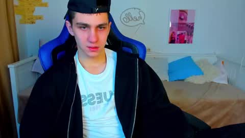 Frank online show from 03-07-25, 02:57