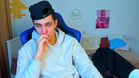 Frank online show from 03-11-25, 06:32