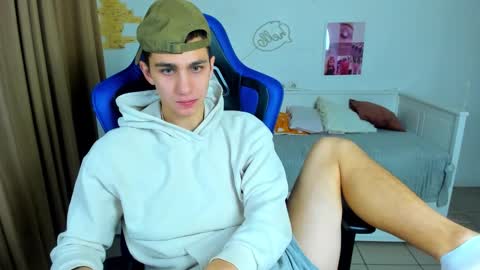 Frank online show from 10-15-25, 05:07