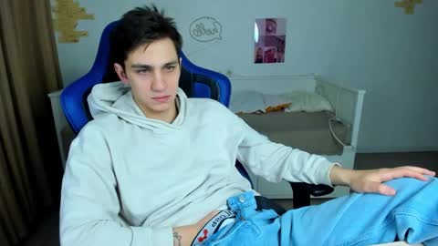 Frank online show from 02-18-26, 05:36