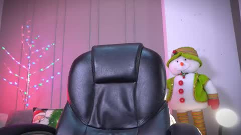 Frank Farrell. Hey remember to give me a thumbs up Ty online show from 11-23-25, 10:53