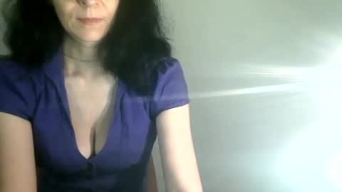 frankieteasing online show from 12-15-24, 09:42