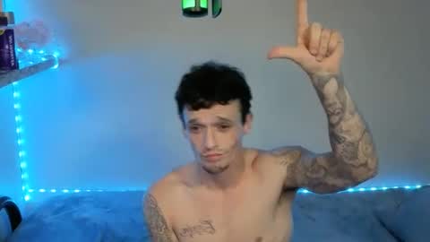 Snapshot of frankoafterdark chatting on 09-16-25, 01:39 Franco online show from 09-16-25, 01:39