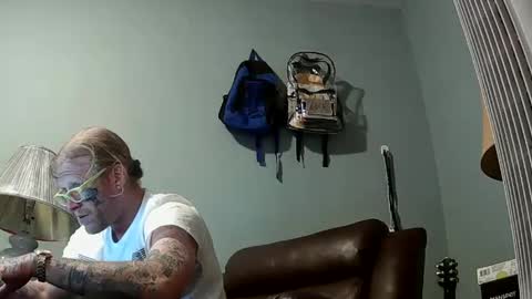 franky9097630346 online show from 10-05-25, 02:43