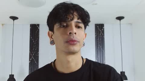 Franvill trato online show from 11-09-25, 05:33