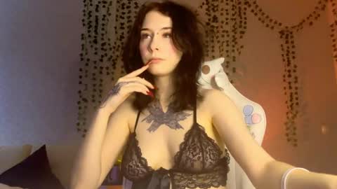 mistress Bastet and  mintcola online show from 03-05-25, 01:06