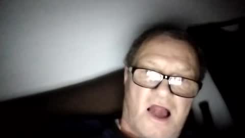 Snapshot of frauenfeind1 chatting on 11-23-25, 06:24 Wolfi online show from 11-23-25, 06:24